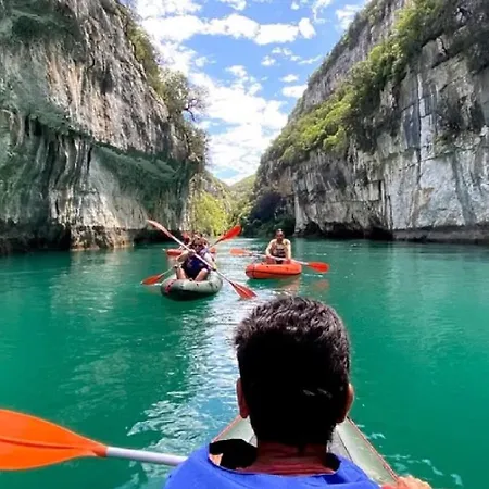 D'hotes The Upstairs Room, 2 Lits, Cadre Magnifique, Coeur Des Gorges Du Verdon *